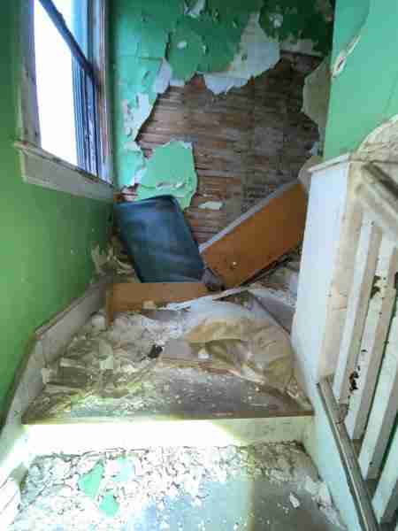 14475 Robson (24).jpg